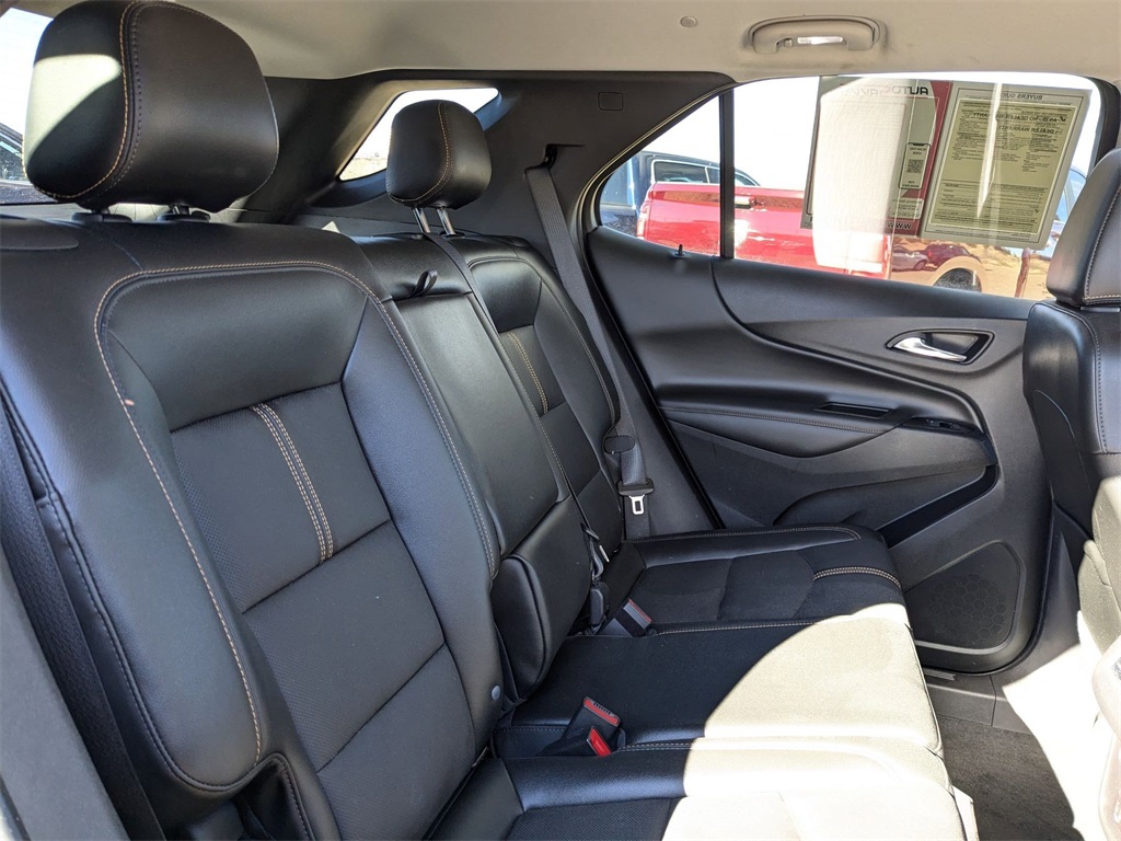 2023 Chevrolet Equinox Premier photo 16