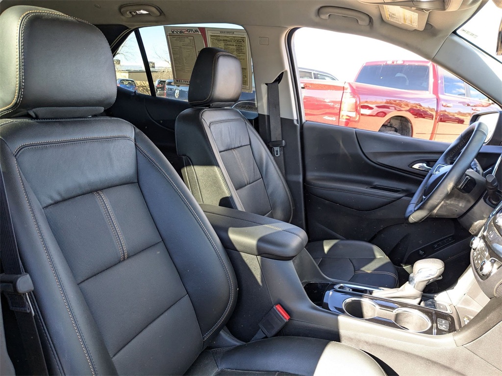 2023 Chevrolet Equinox Premier photo 17
