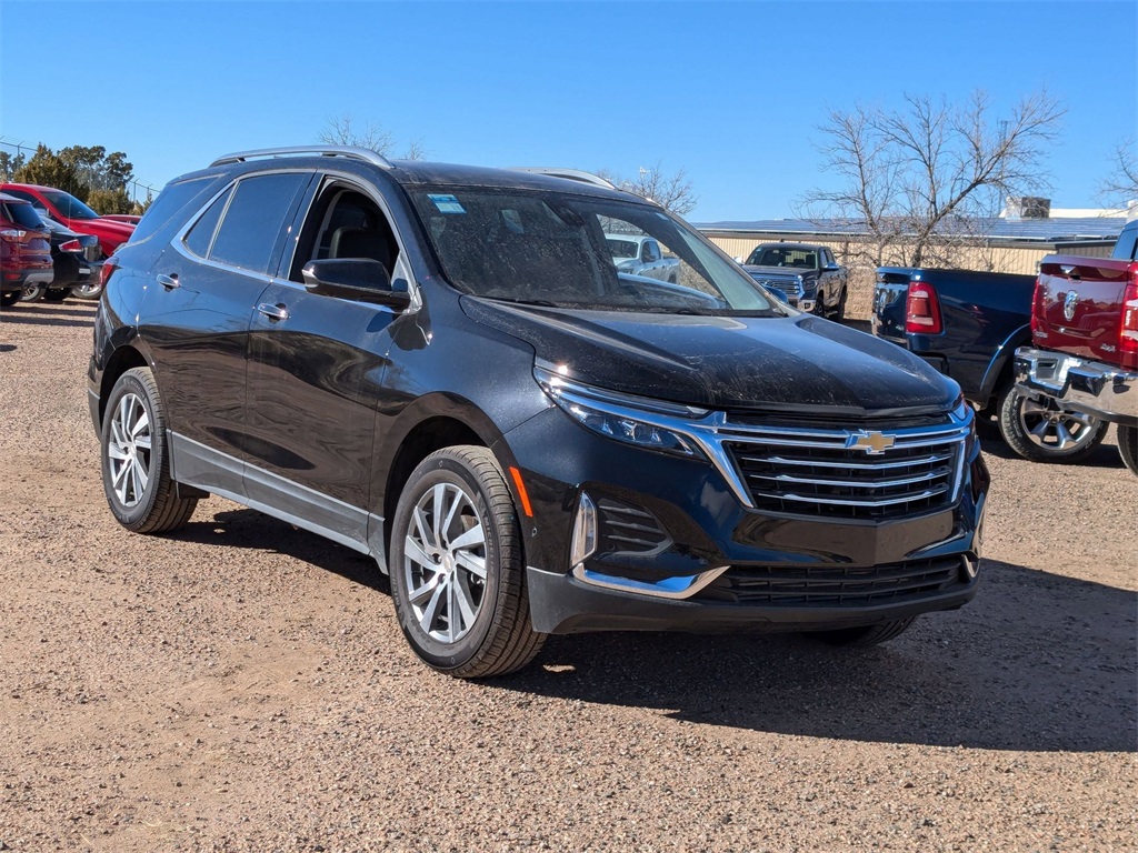 2023 Chevrolet Equinox Premier photo 2