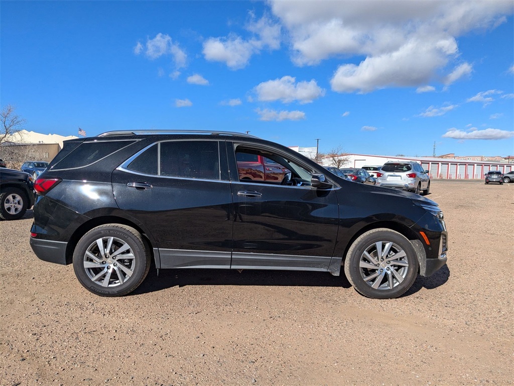 2023 Chevrolet Equinox Premier photo 3