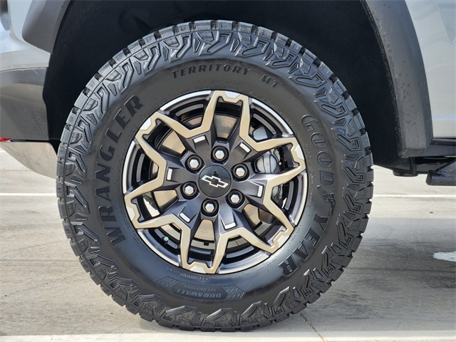 2024 Sterling Gray Metallic Chevrolet Colorado ZR2 4X4 Truck
