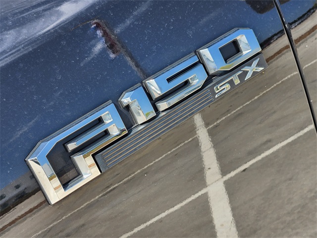 2019 Black Ford F-150 XL RWD Truck