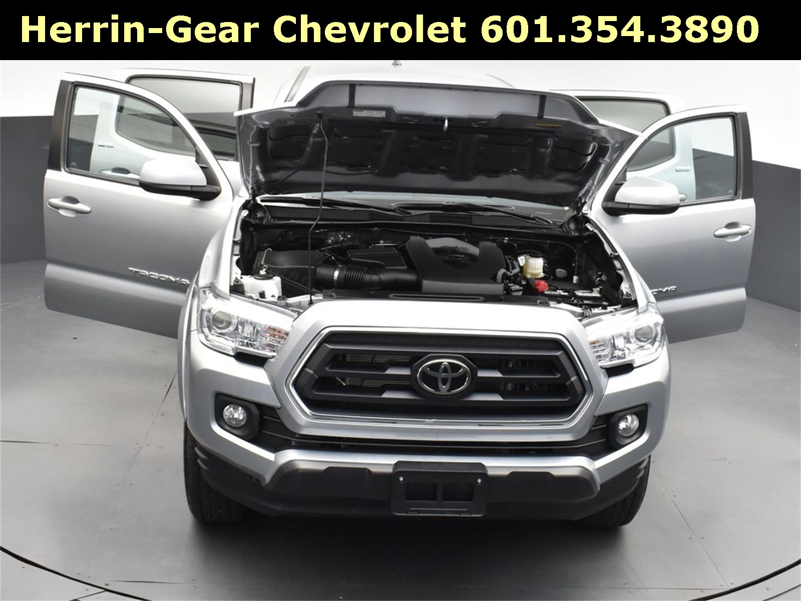 2023 Toyota Tacoma SR5 photo 49