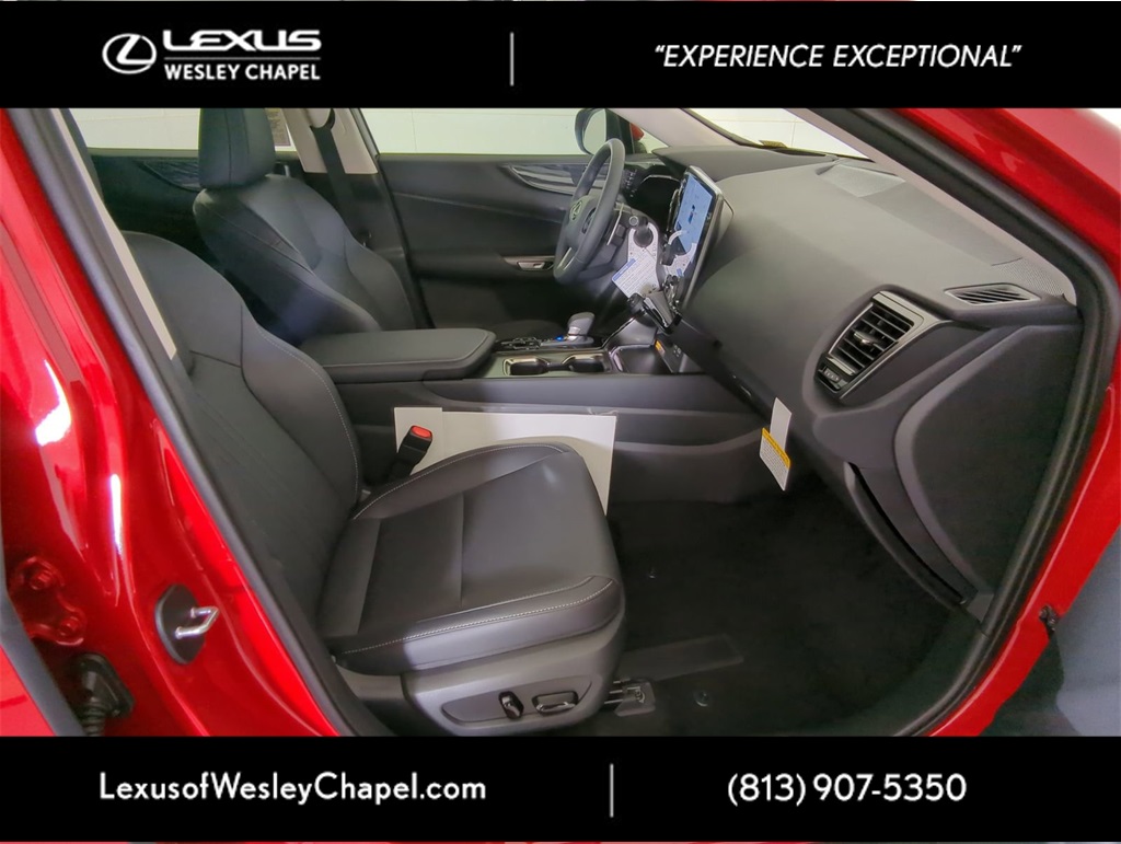 2025 Lexus NX 350h Premium AWD photo 8