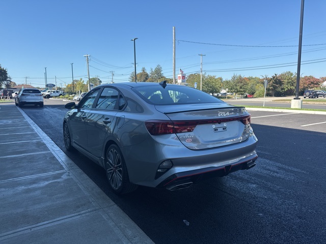 2024 Kia Forte GT photo 4
