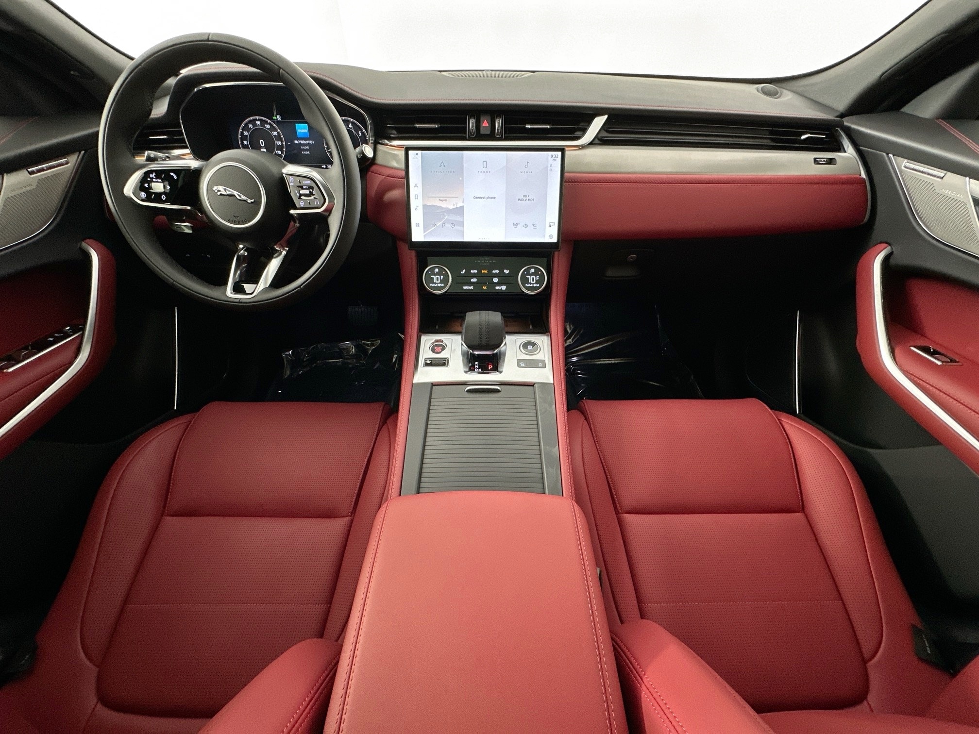 new 2025 Jaguar F-PACE car, priced at $65,323