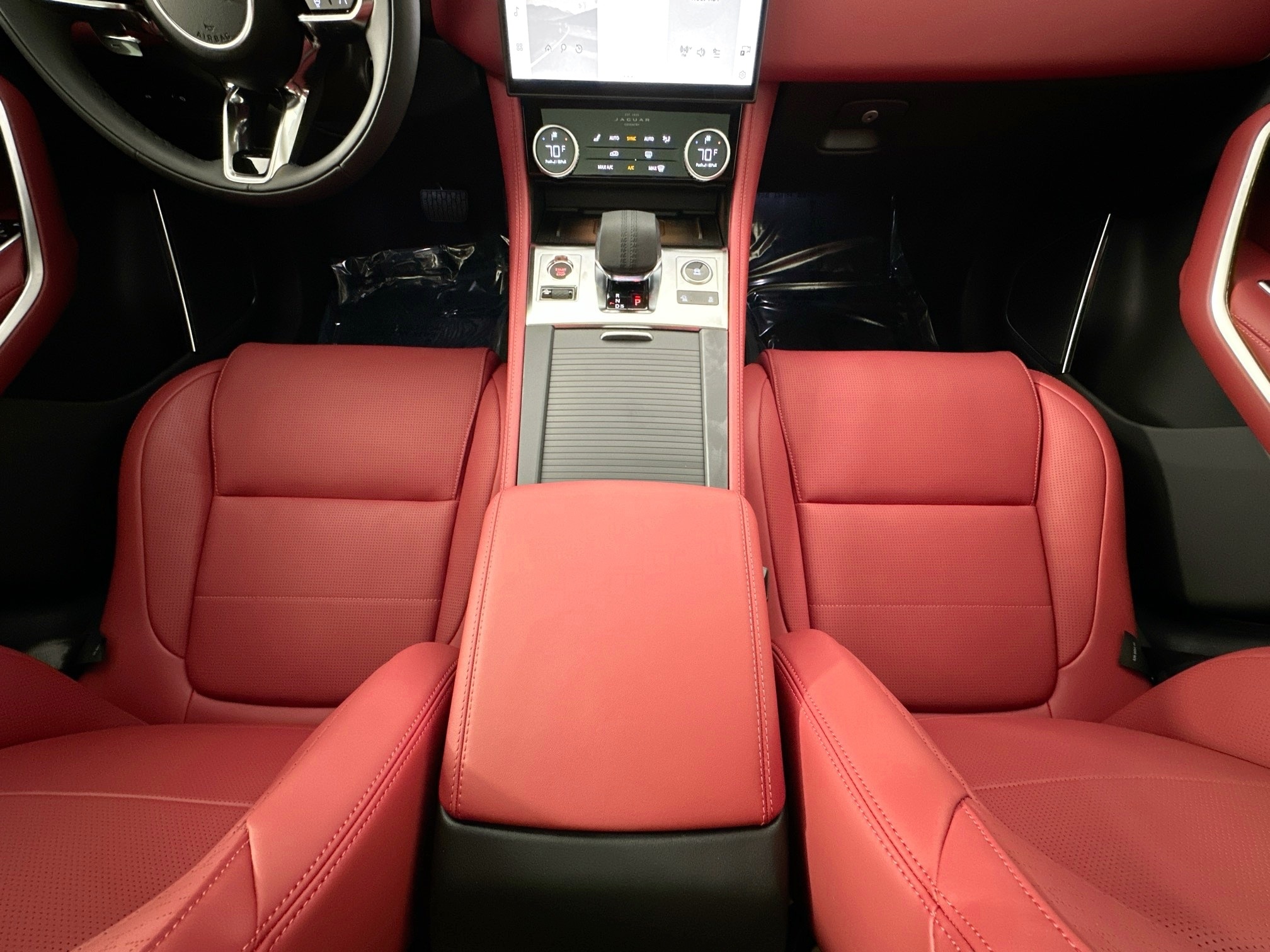 new 2025 Jaguar F-PACE car, priced at $65,323