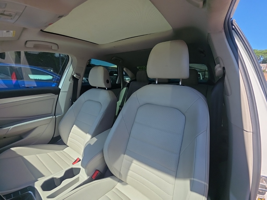 used 2022 Volkswagen Jetta car, priced at $15,595