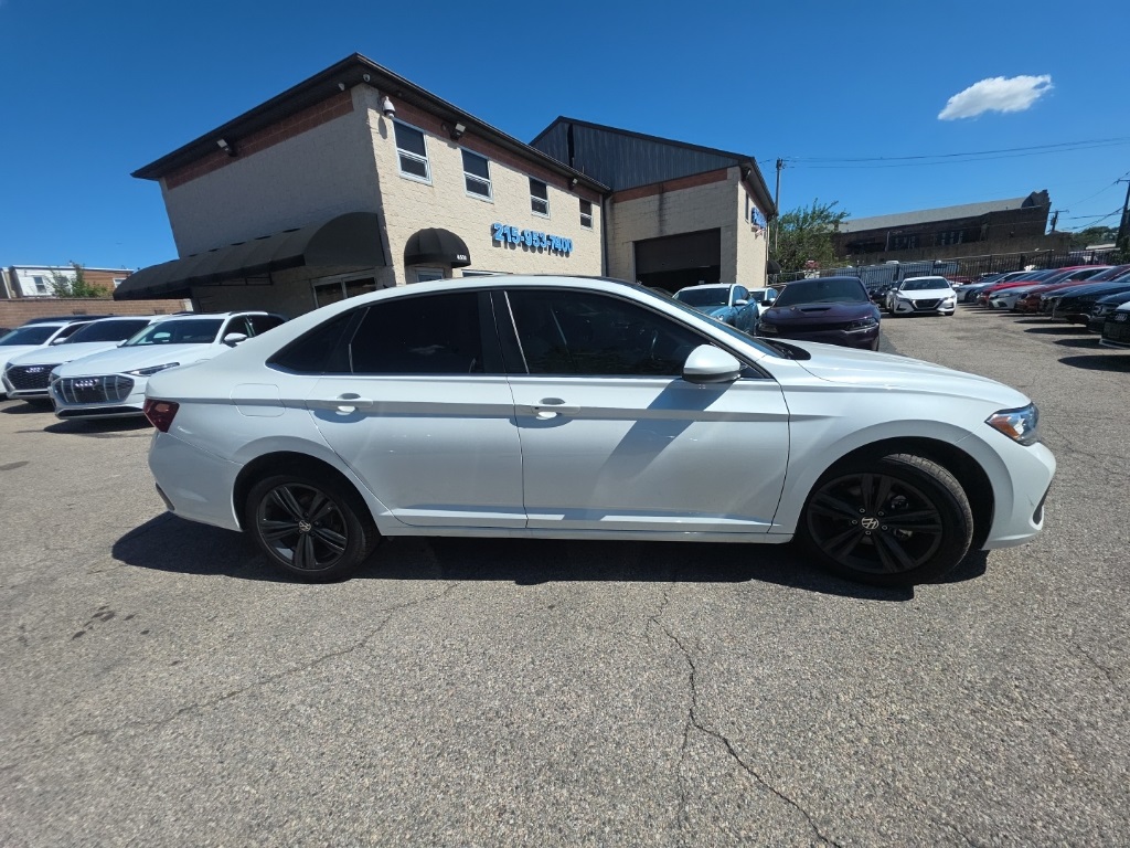 used 2022 Volkswagen Jetta car, priced at $15,595