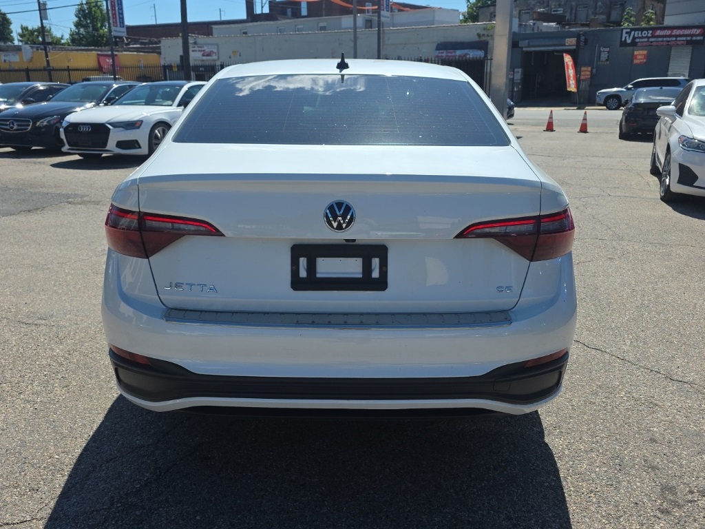 used 2022 Volkswagen Jetta car, priced at $15,595