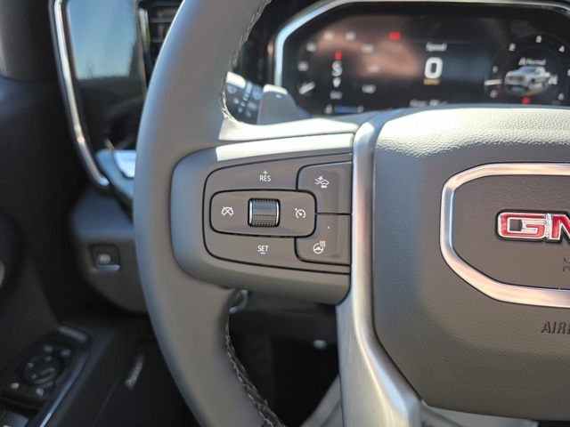 2026 GMC Sierra 1500 Crew Cab, Short Bed, SLT, 4WD