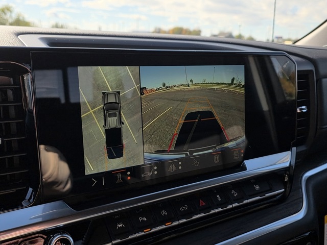 2026 GMC Sierra 1500 Crew Cab, Short Bed, SLT, 4WD