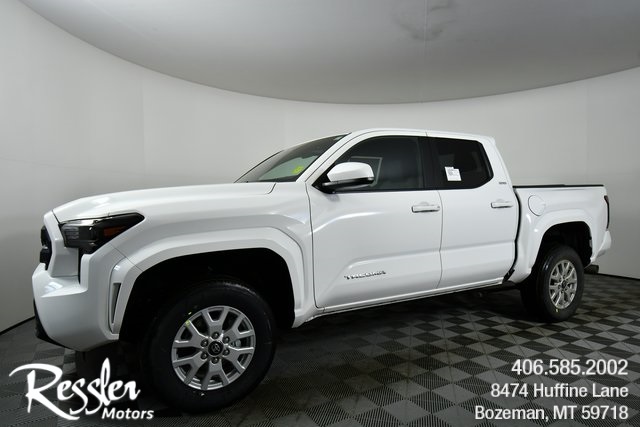 2026 Toyota Tacoma SR5's photo