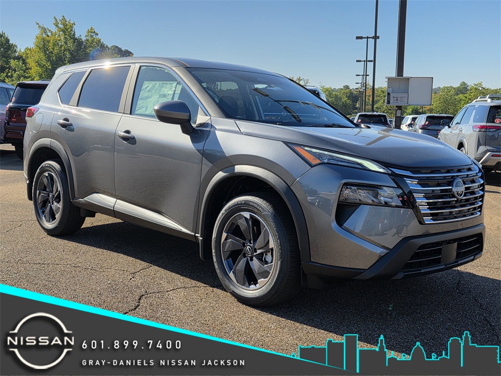 2026 Nissan Rogue SV's photo