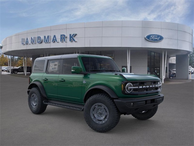 new 2025 Ford Bronco car, priced at $61,715