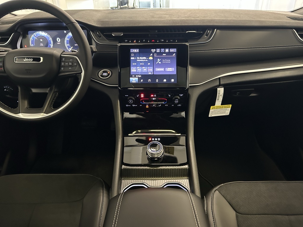 new 2025 Jeep Grand Cherokee car, priced at $42,413