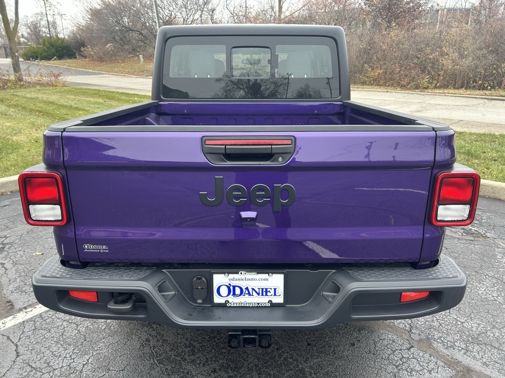 new 2026 Jeep Gladiator car, priced at $41,999