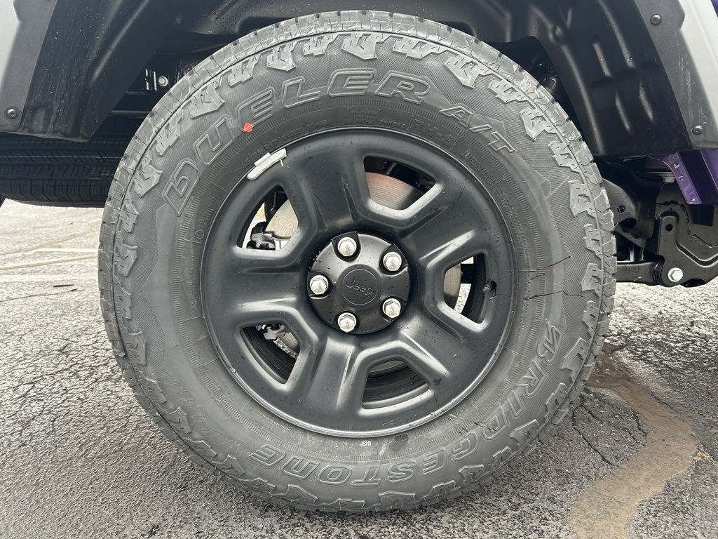 new 2026 Jeep Gladiator car, priced at $41,999