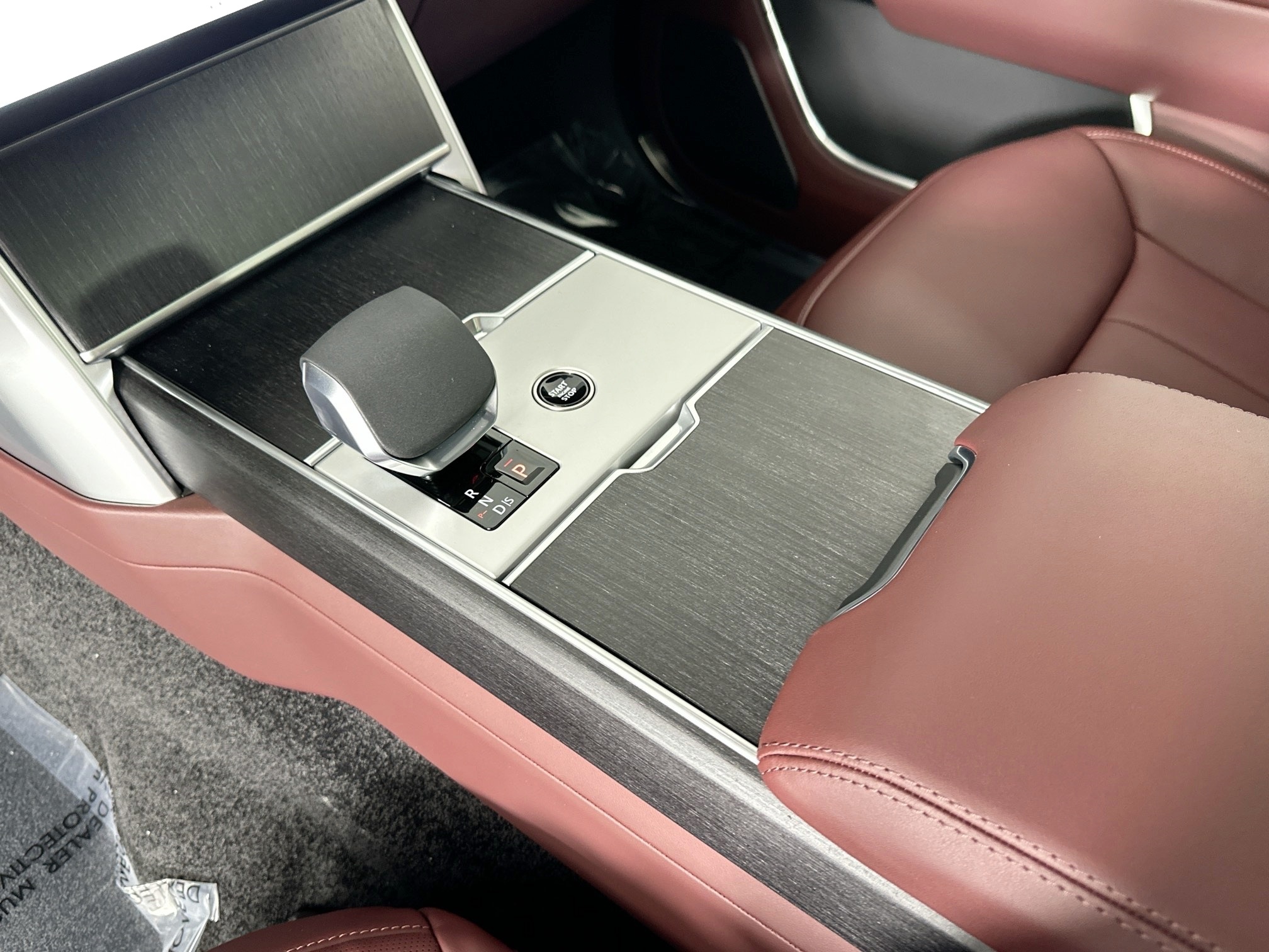 new 2025 Land Rover Range Rover car, priced at $145,080