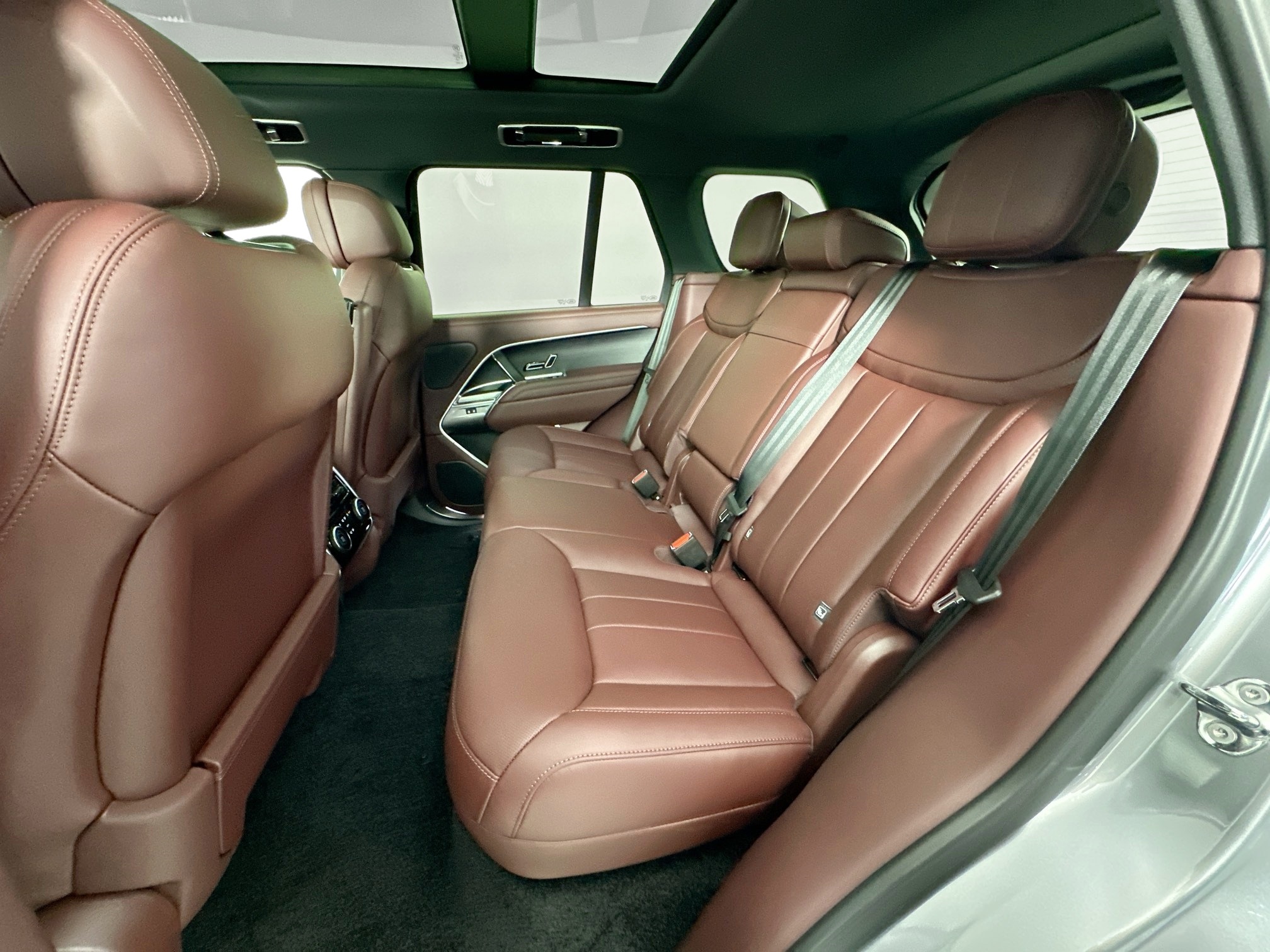 new 2025 Land Rover Range Rover car, priced at $145,080