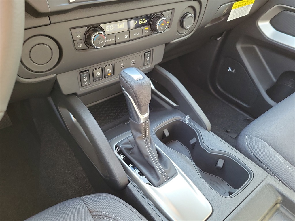 2025 Glacier White Nissan Frontier SV RWD Truck