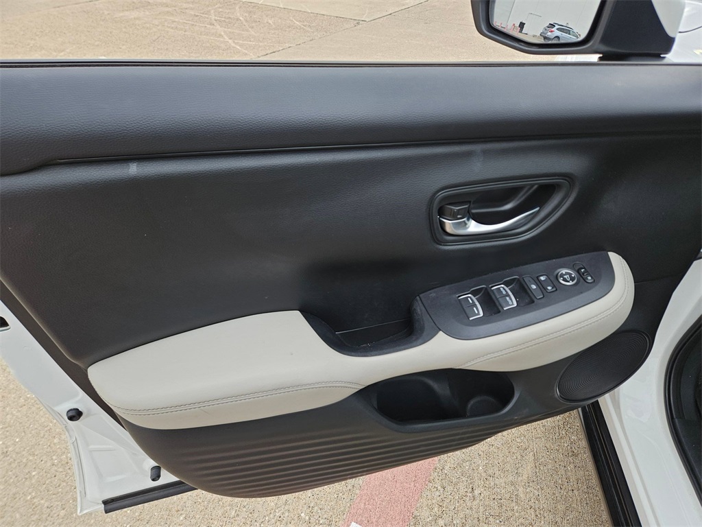 2023 Honda HR-V EX-L photo 13