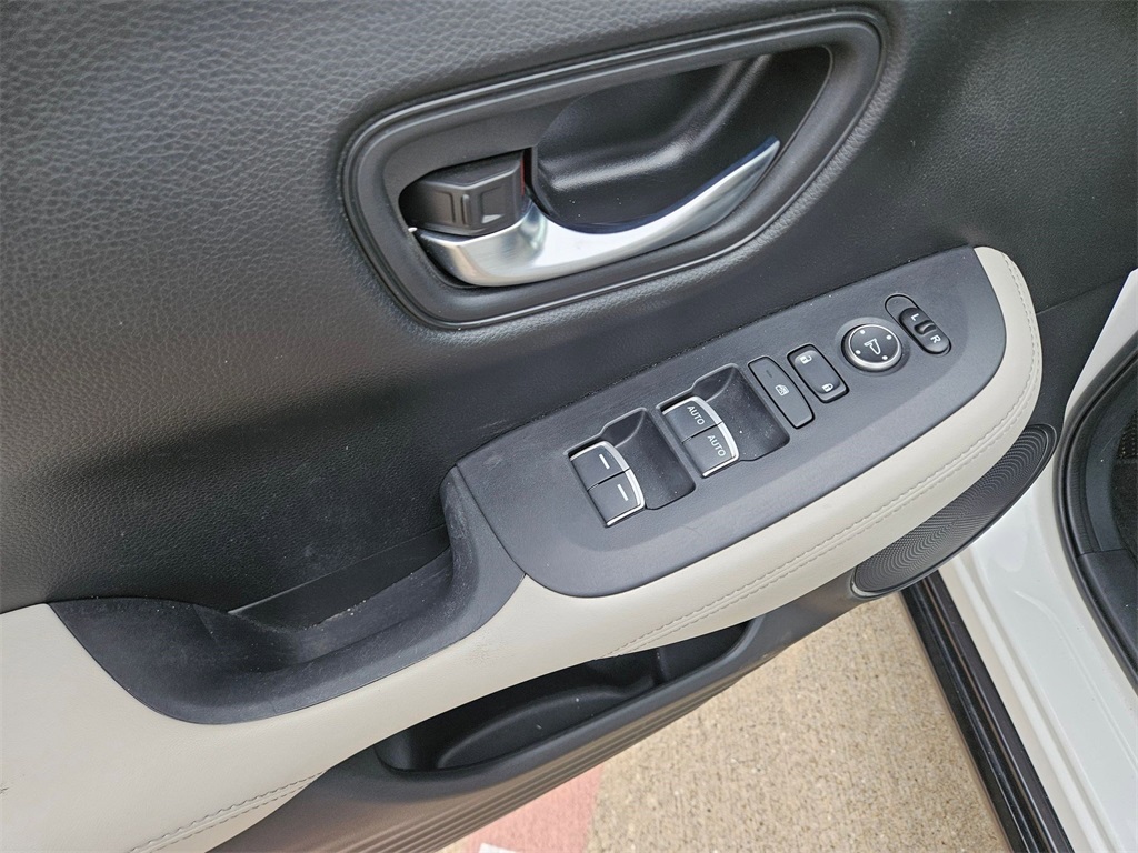 2023 Honda HR-V EX-L photo 14