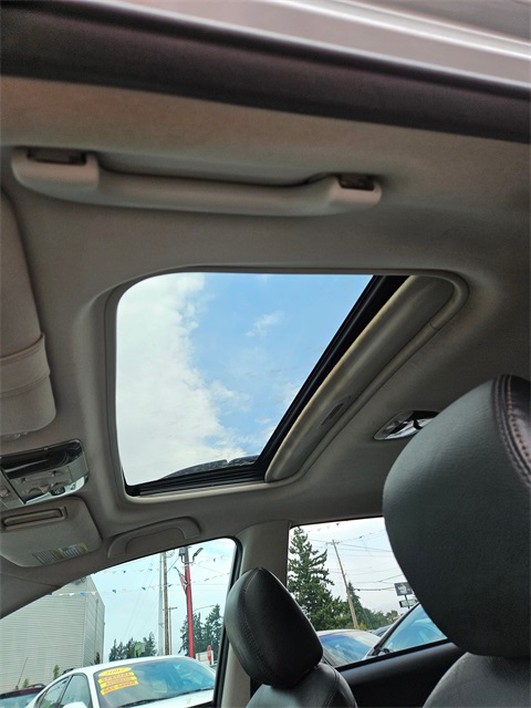 2010 Subaru Outback 2.5i photo 16