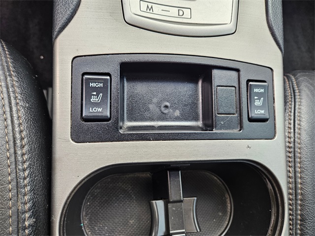 2010 Subaru Outback 2.5i photo 23
