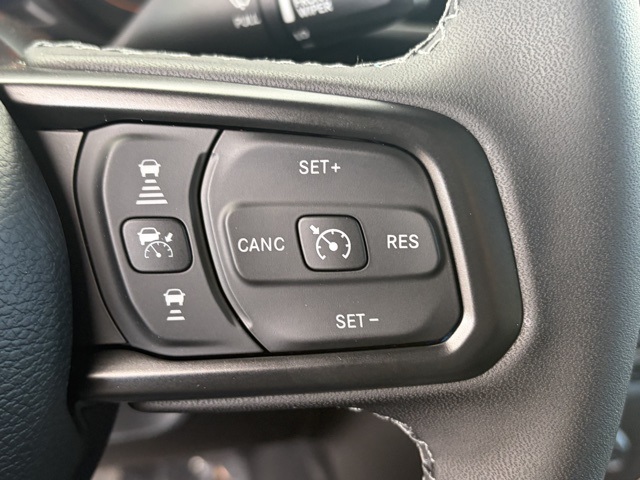 new 2026 Jeep Gladiator car, priced at $55,185