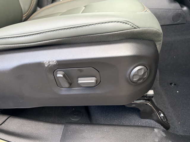 new 2026 Jeep Gladiator car, priced at $55,185