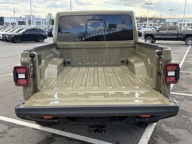 new 2026 Jeep Gladiator car, priced at $55,185