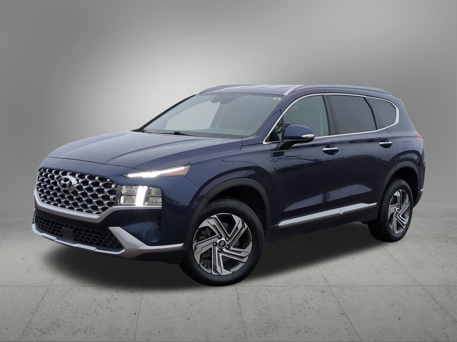 2022 Hyundai Santa Fe SEL's photo