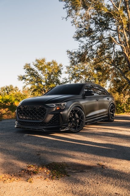 2025 Audi RS Q8 Base's photo