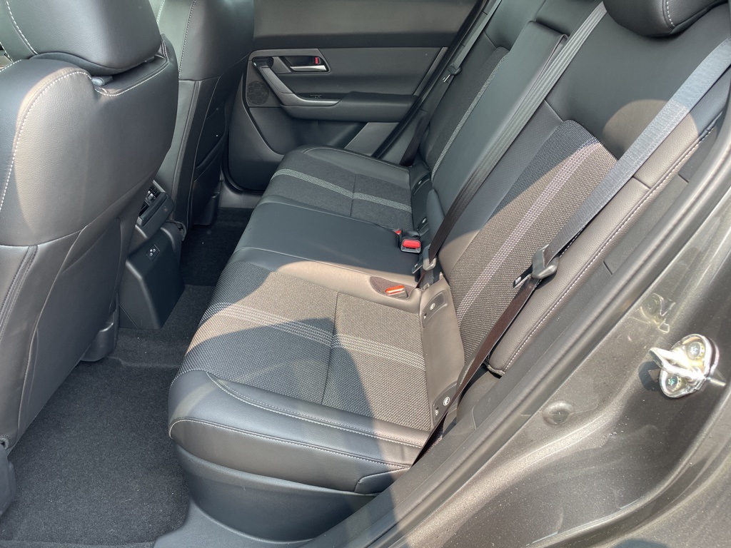 2025 Mazda CX-50 2.5 Preferred photo 6
