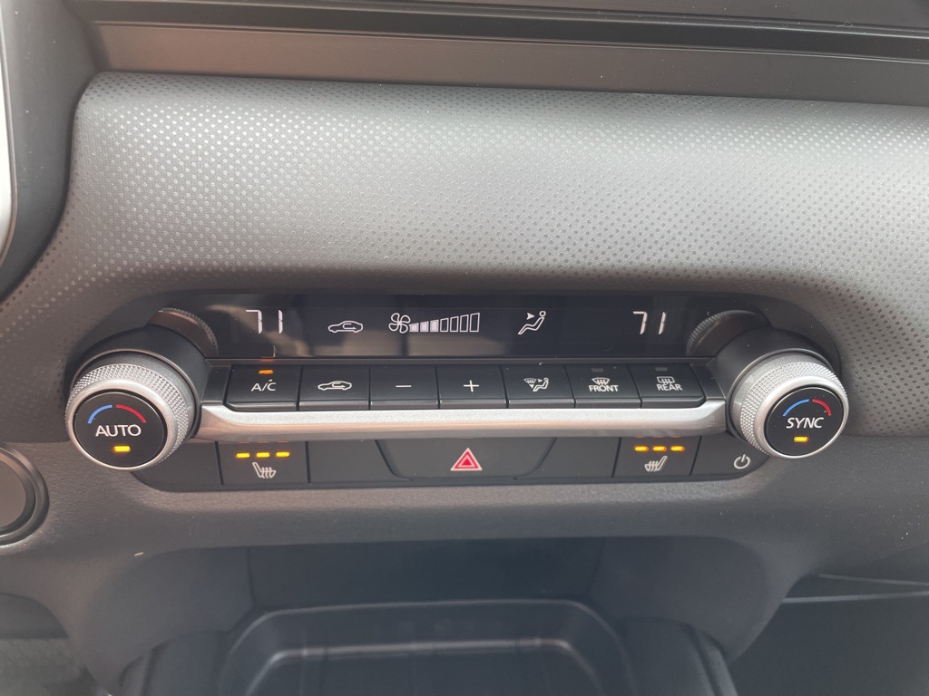 2025 Mazda CX-50 2.5 Preferred photo 15