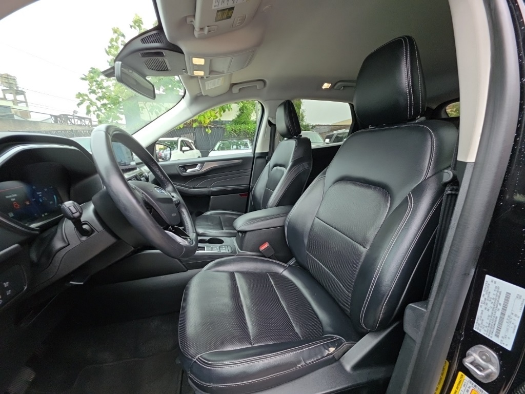 used 2021 Ford Escape Hybrid car, priced at $13,895