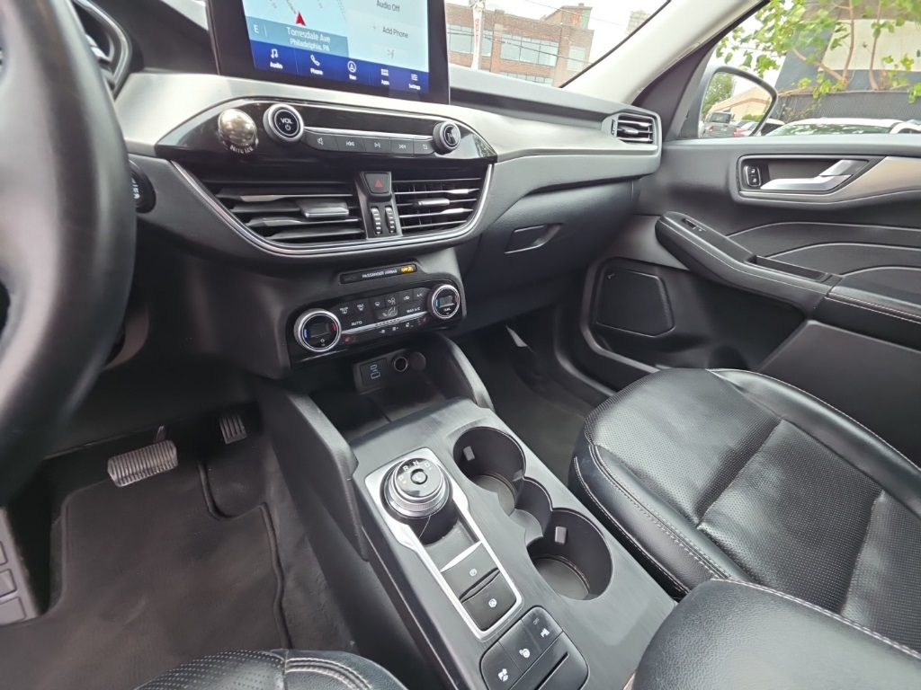 used 2021 Ford Escape Hybrid car, priced at $13,895