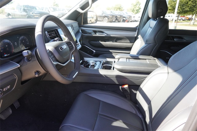 New 2025 Jeep Wagoneer SUV