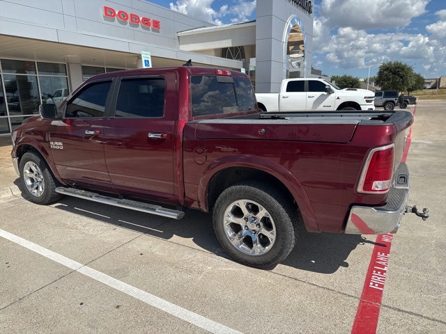 2018 Ram 1500 Laramie photo 2