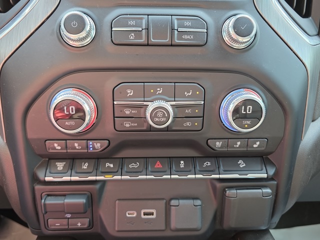 2022 GMC Sierra 3500HD Denali