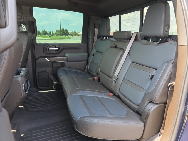 2022 GMC Sierra 3500HD Denali