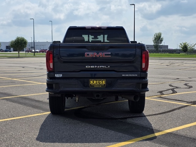 2022 GMC Sierra 3500HD Denali