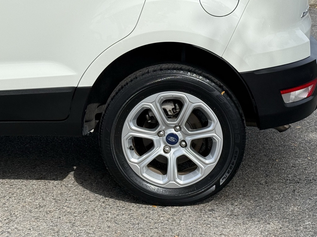2020 Ford EcoSport SE photo 11