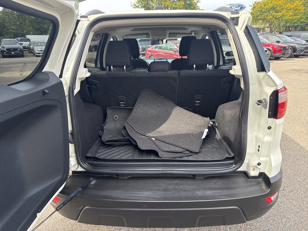 2020 Ford EcoSport SE photo 25