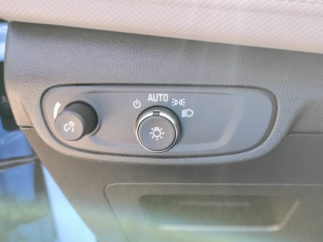 2024 Chevrolet Trailblazer LT photo 21