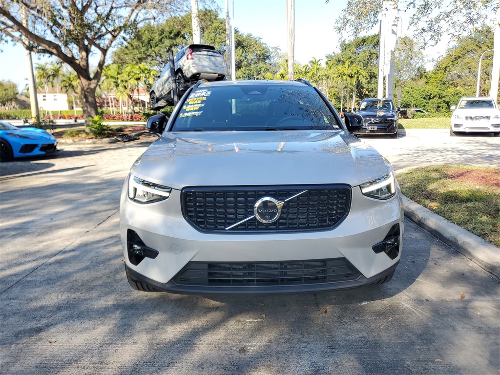 used 2025 Volvo XC40 car, priced at $29,961