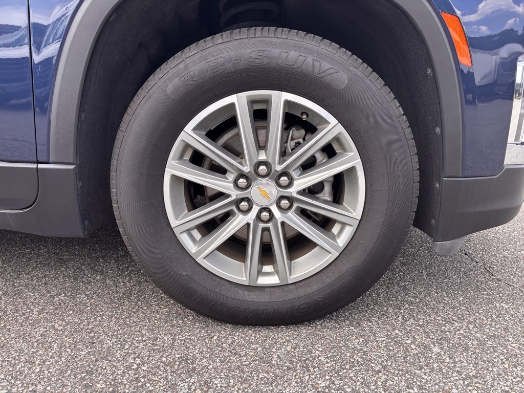 Used 2023 Chevrolet Traverse FWD SUV for sale #SX1403 - photo 10