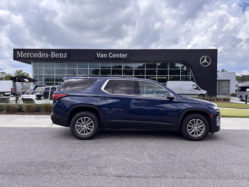Used 2023 Chevrolet Traverse FWD SUV for sale #SX1403 - photo 3