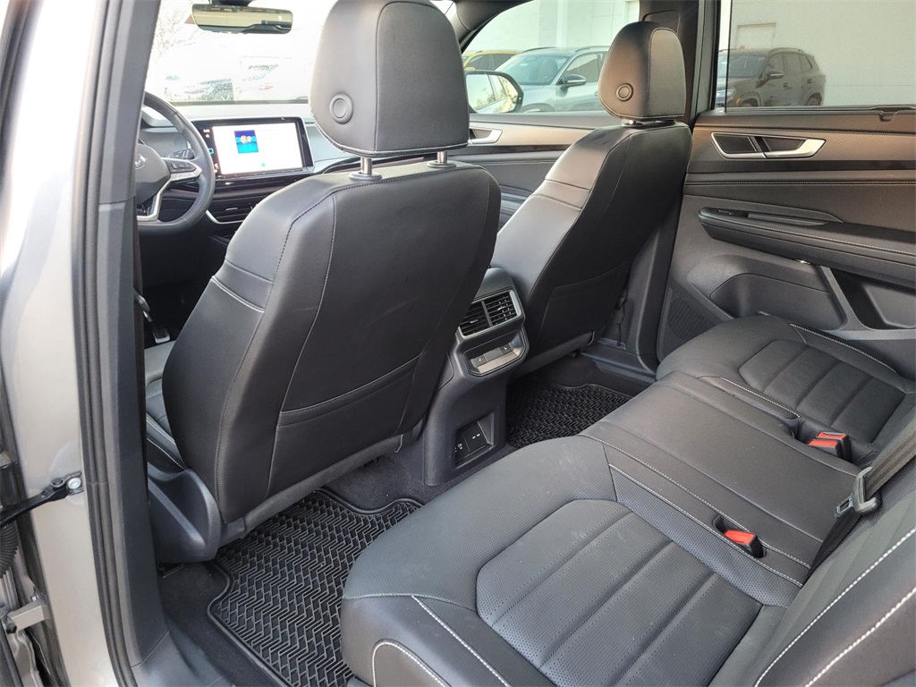 used 2025 Volkswagen Atlas Cross Sport car, priced at $42,300